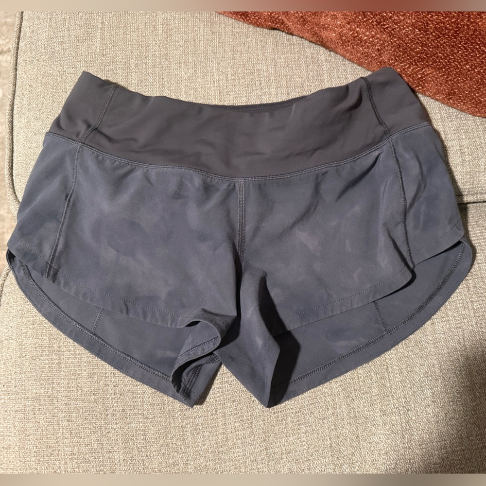 lululemon athletica Speed Up Low-Rise Lined Short 2.5"
